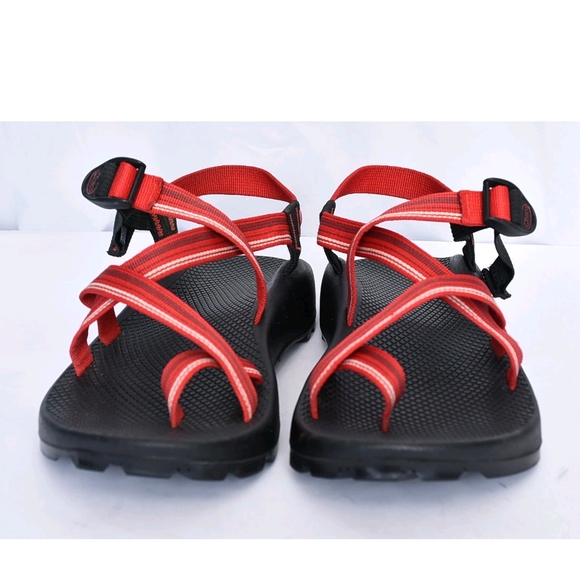 Chaco Z/2 UNAWEEP Mens Sz 10 Running Hiking WChaco Red and Black Strappy Sandals